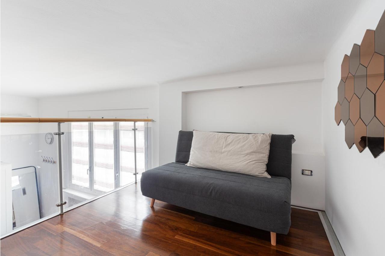 Guesthost - Cosy Apt Close To Piazza Insubria Milano Eksteriør billede